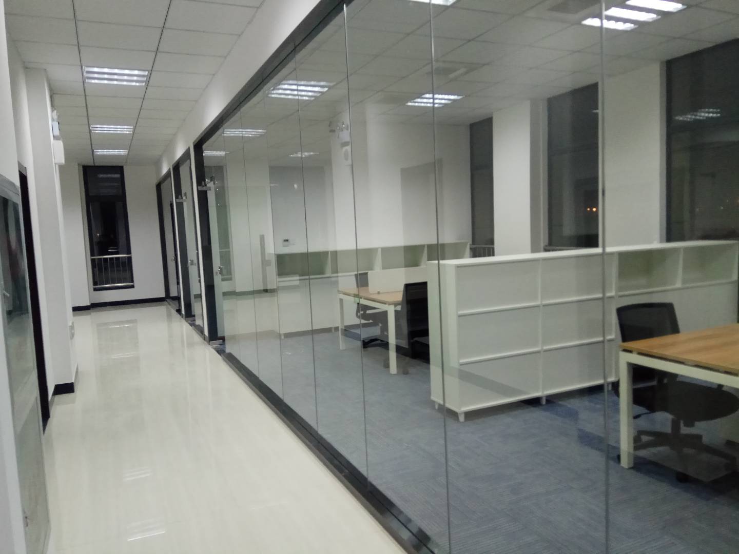 礦棉板吊頂圖片